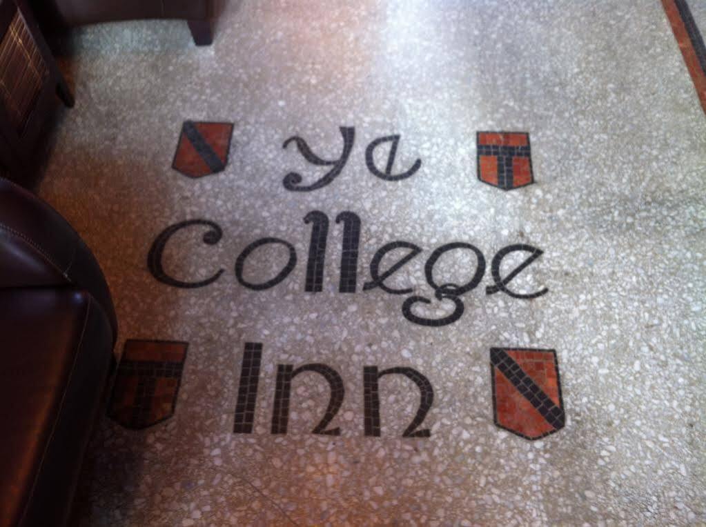 College Inn Hotel Seattle Exterior foto